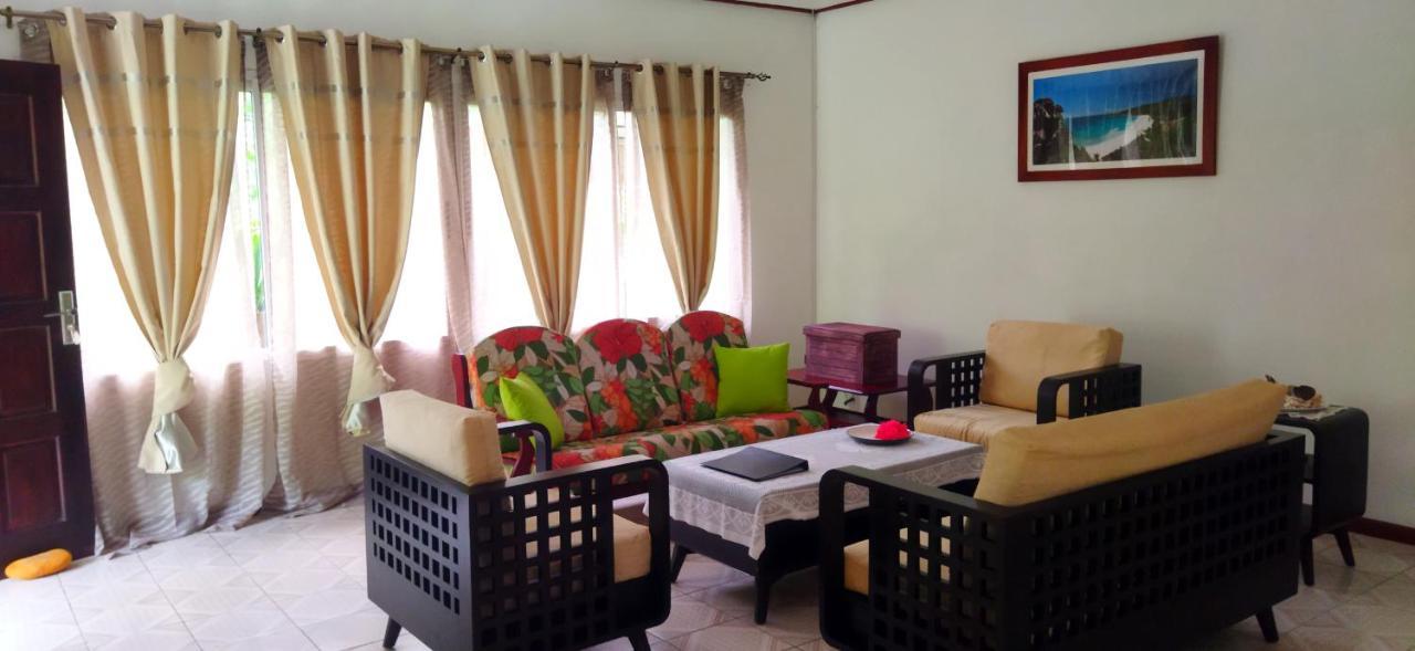 Dan Zoranz Self Catering Guest House La Digue Exterior photo